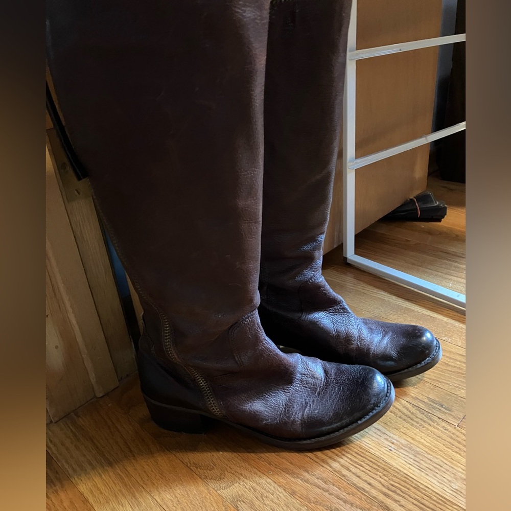 Lucky Brand genuine leather knee high boots size 9.5